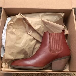 Portland leather patina boots, Dakota style in Tucson, size 8